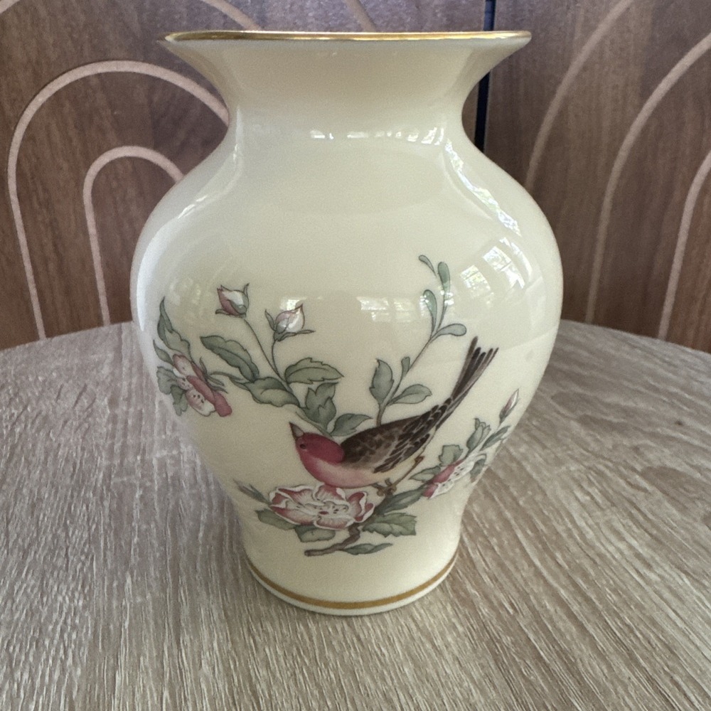 Lenox Vase "SERENADE" ~ 6"  Tall ~ USA ~ NO BOX, Bird Floral